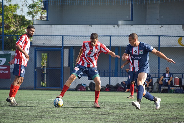 樂意服從他 樂意服從他